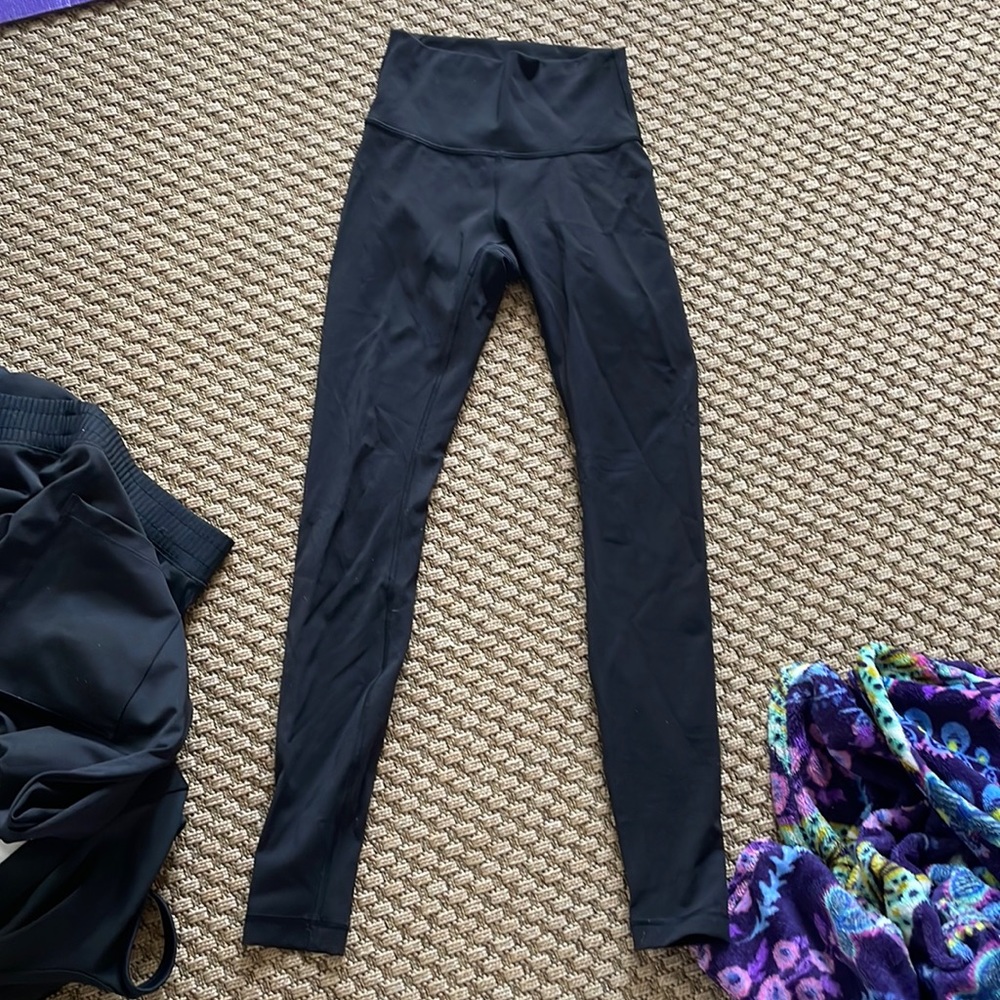 Black lululemon leggings size 2